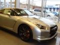 Super Silver - GT-R Premium Photo No. 1