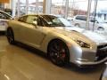 Super Silver - GT-R Premium Photo No. 3