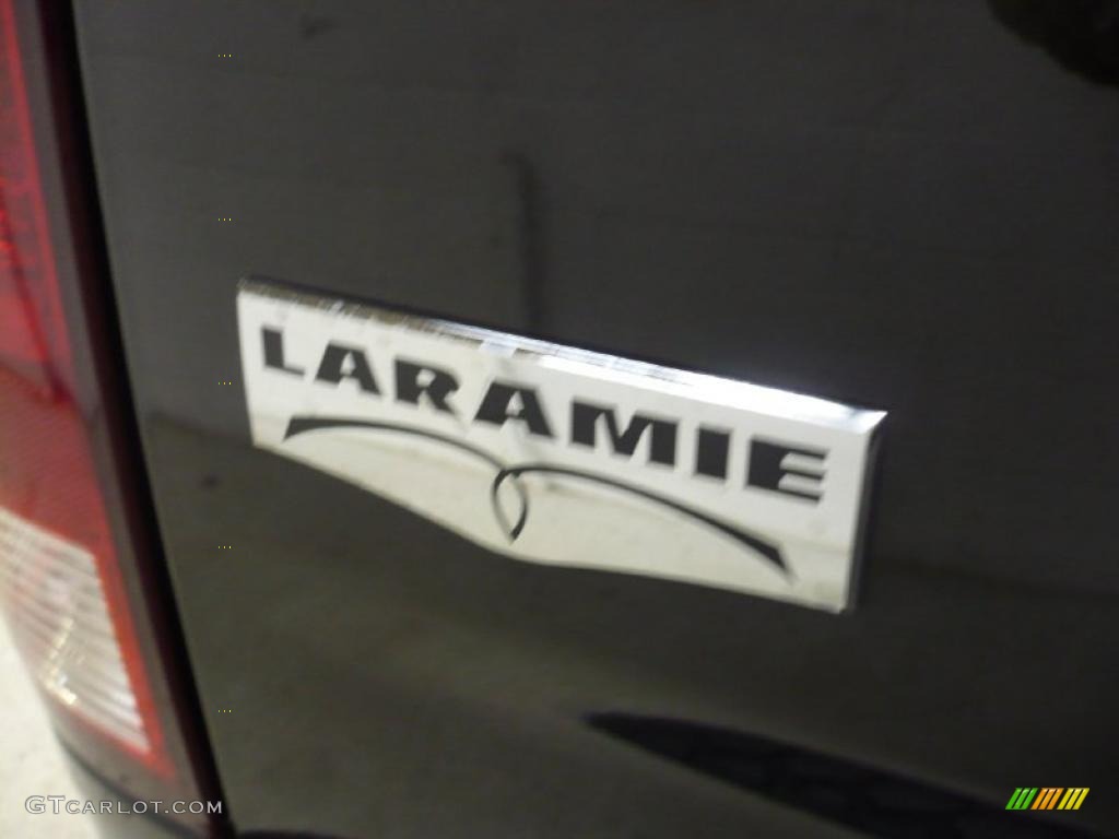 2009 Ram 1500 Laramie Crew Cab 4x4 - Brilliant Black Crystal Pearl / Light Pebble Beige/Bark Brown photo #12