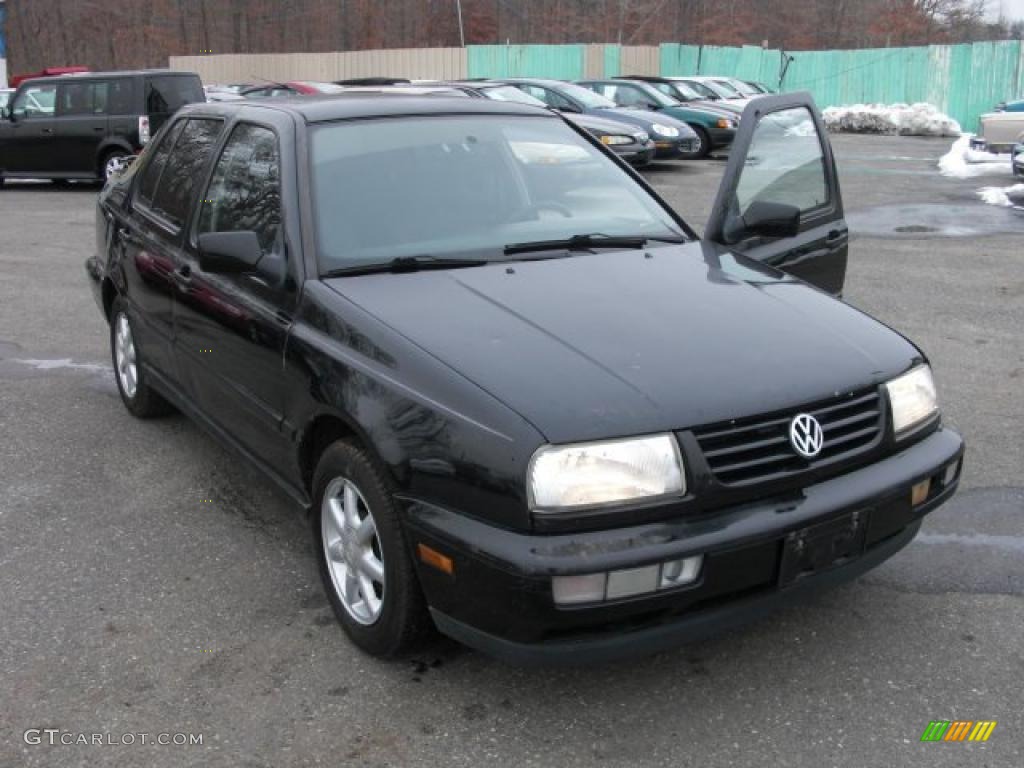 1998 Jetta GLS Sedan - Black / Black photo #2