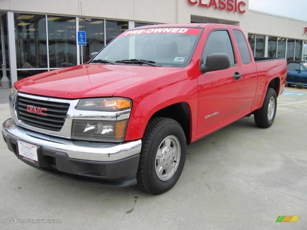 2005 Canyon SLE Extended Cab - Fire Red / Dark Pewter photo #1