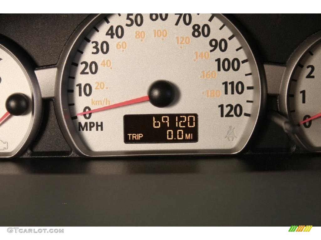 2003 ION 3 Sedan - Black / Gray photo #8