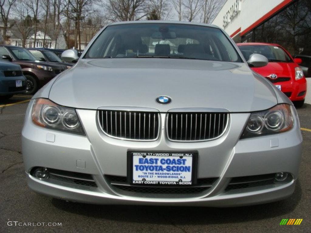 2006 3 Series 330xi Sedan - Titanium Silver Metallic / Grey photo #2