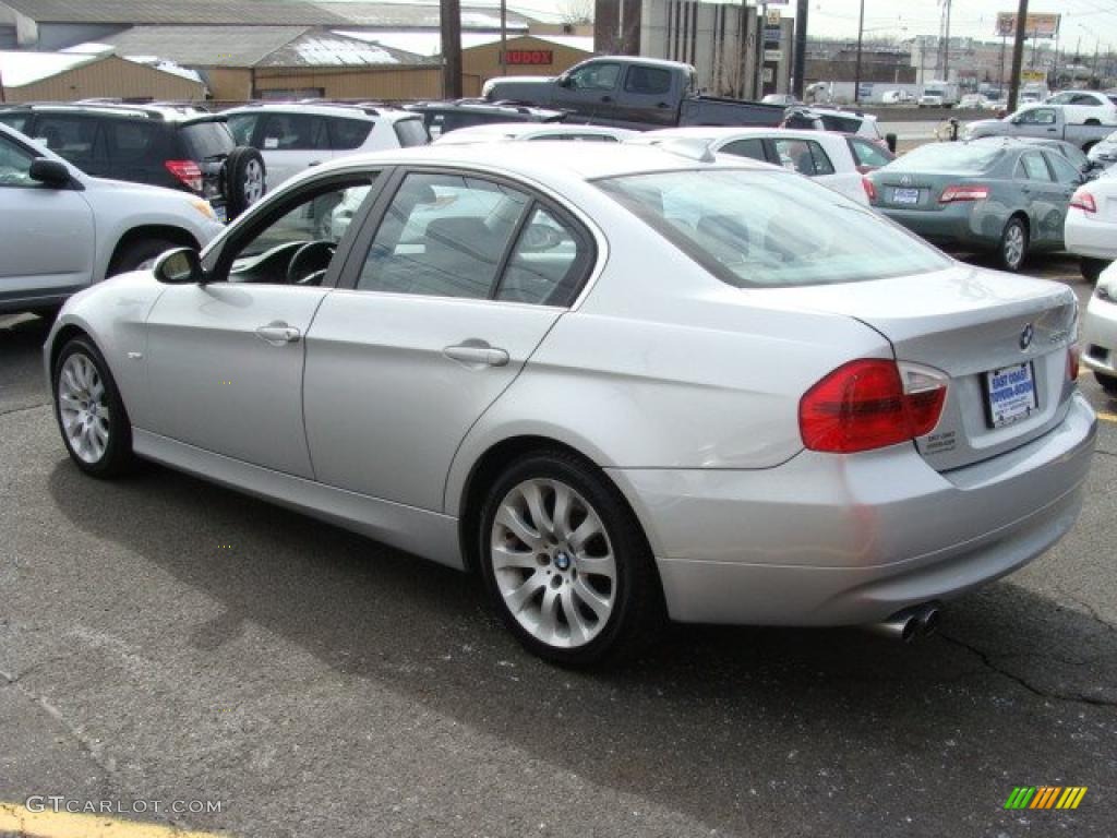 2006 3 Series 330xi Sedan - Titanium Silver Metallic / Grey photo #5