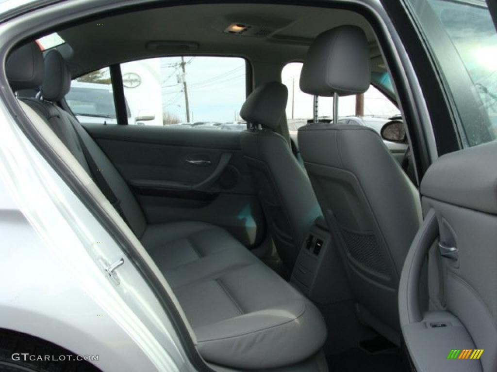 2006 3 Series 330xi Sedan - Titanium Silver Metallic / Grey photo #12