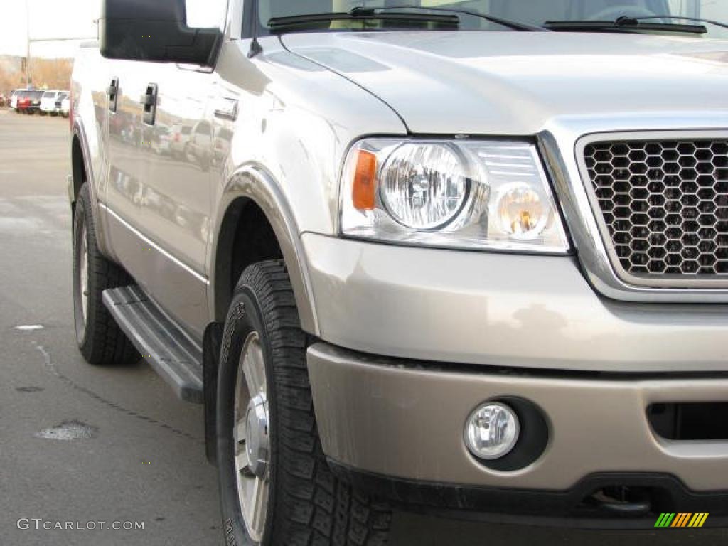 2006 F150 Lariat SuperCrew 4x4 - Smokestone Metallic / Tan photo #4