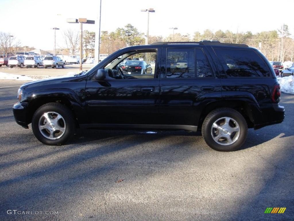 2008 TrailBlazer LS - Black / Light Gray photo #9