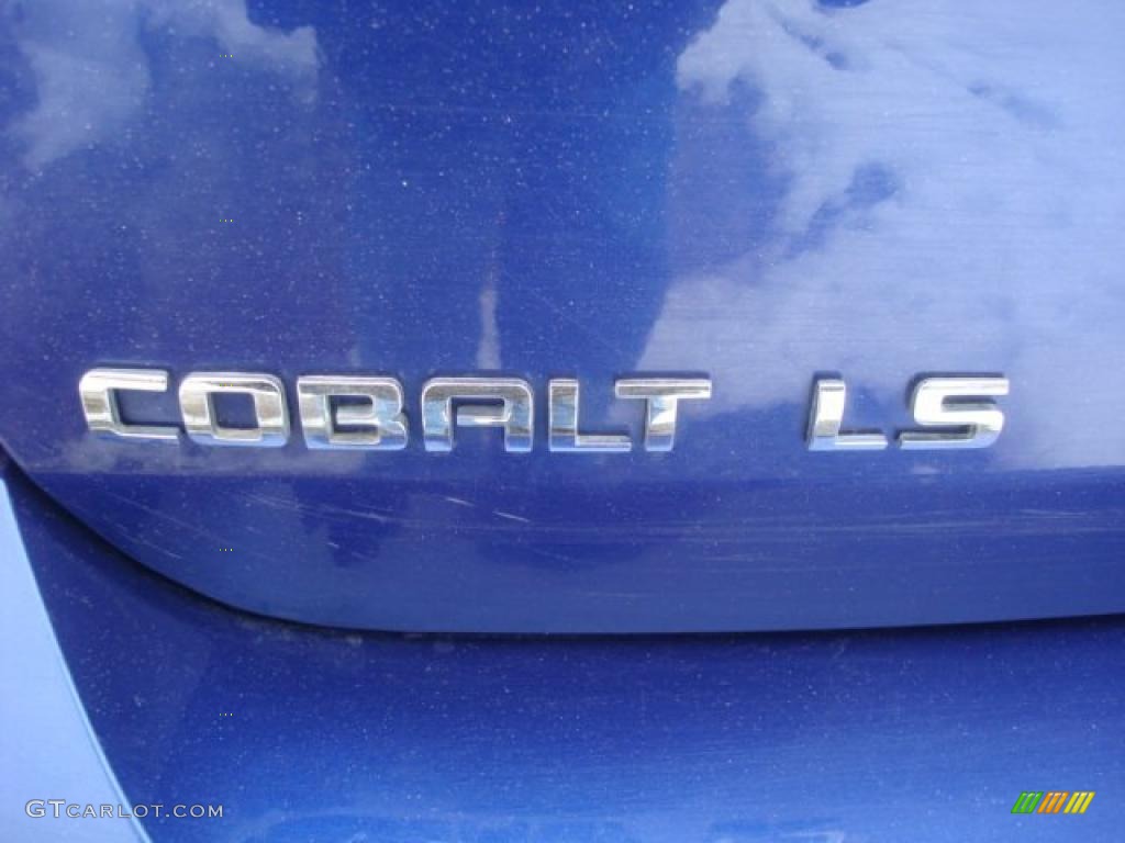 2006 Cobalt LS Sedan - Laser Blue Metallic / Gray photo #9