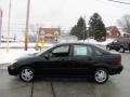 Pitch Black - Focus SE Sedan Photo No. 5