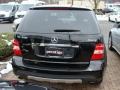 Black - ML 350 4Matic Photo No. 4