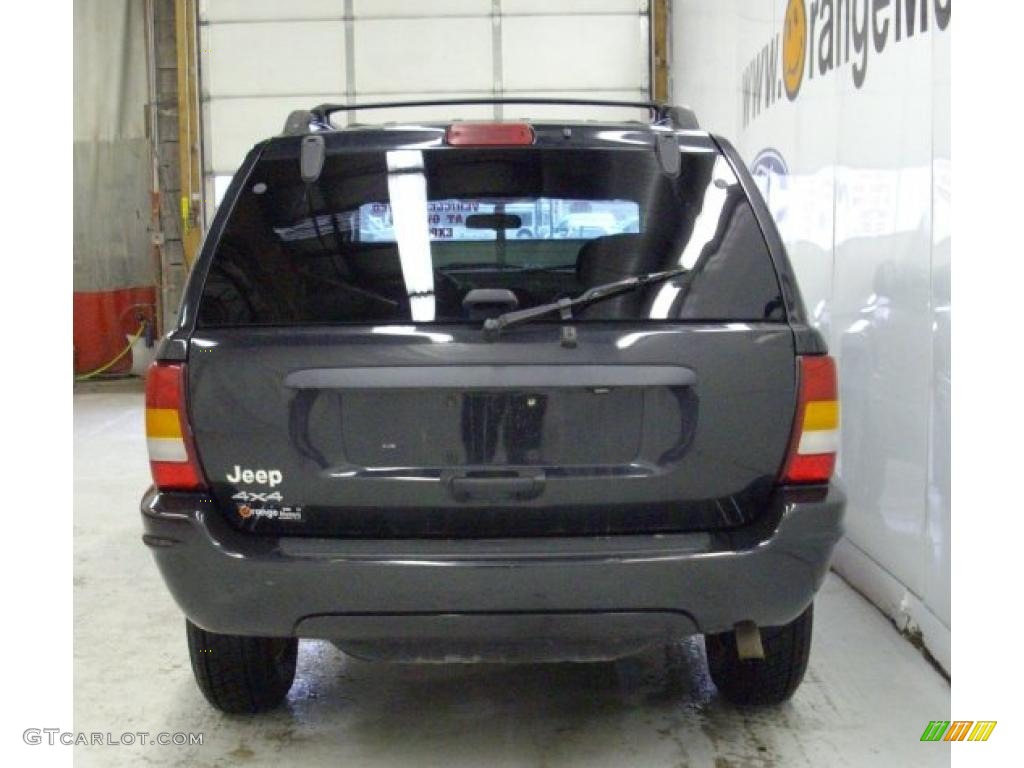 2004 Grand Cherokee Laredo 4x4 - Graphite Metallic / Dark Slate Gray photo #3