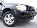 Black - Grand Cherokee Laredo 4x4 Photo No. 2