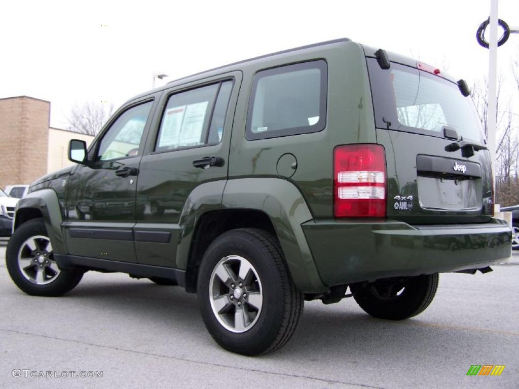 2008 Liberty Sport 4x4 - Jeep Green Metallic / Pastel Slate Gray photo #4