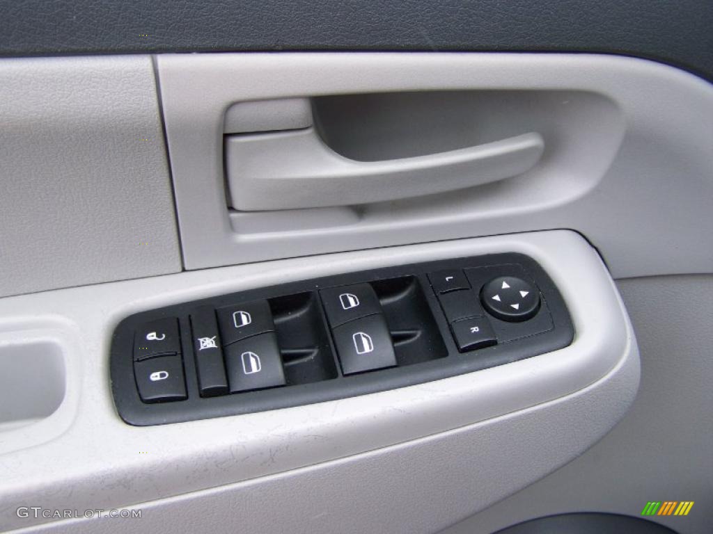 2008 Liberty Sport 4x4 - Jeep Green Metallic / Pastel Slate Gray photo #10