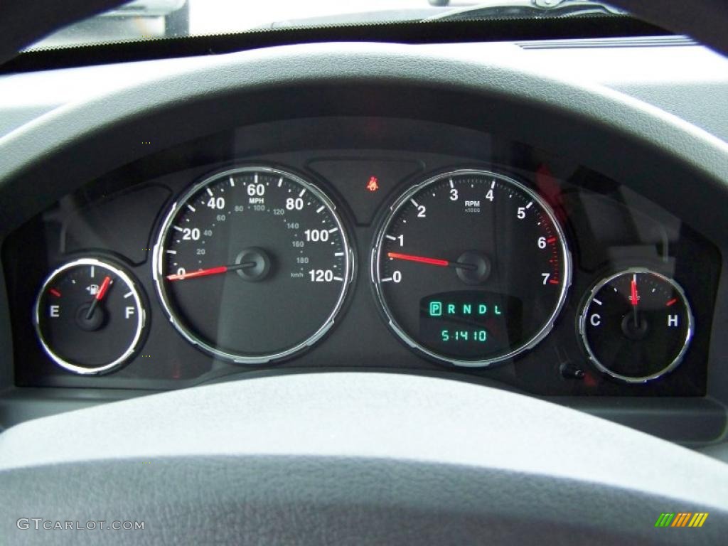 2008 Liberty Sport 4x4 - Jeep Green Metallic / Pastel Slate Gray photo #17