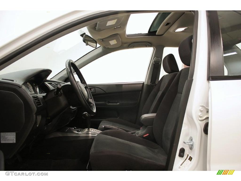 2005 Lancer OZ Rally - Diamond White Pearl / Black photo #9