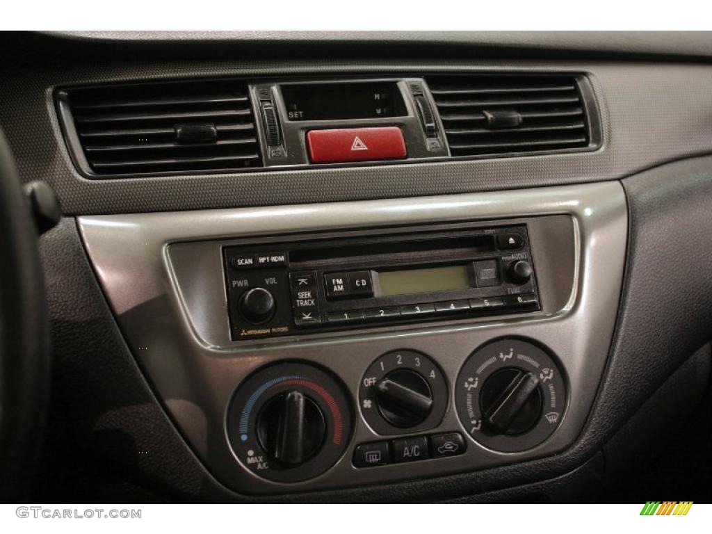 2005 Lancer OZ Rally - Diamond White Pearl / Black photo #14