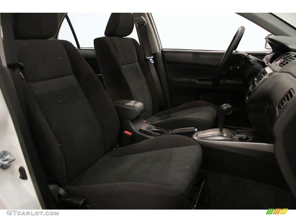 2005 Lancer OZ Rally - Diamond White Pearl / Black photo #17