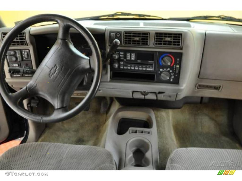 1996 Blazer LS 4x4 - Teal Green Metallic / Beige photo #7