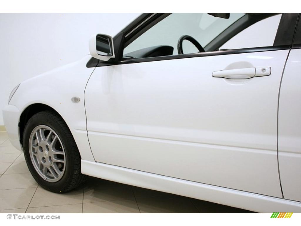2005 Lancer OZ Rally - Diamond White Pearl / Black photo #23