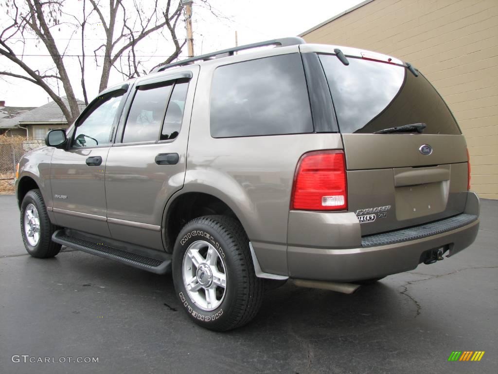 2004 Explorer XLT 4x4 - Mineral Grey Metallic / Graphite photo #6