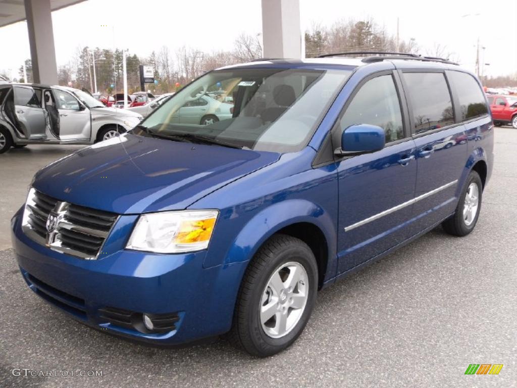 Deep Water Blue Pearl Coat Dodge Grand Caravan