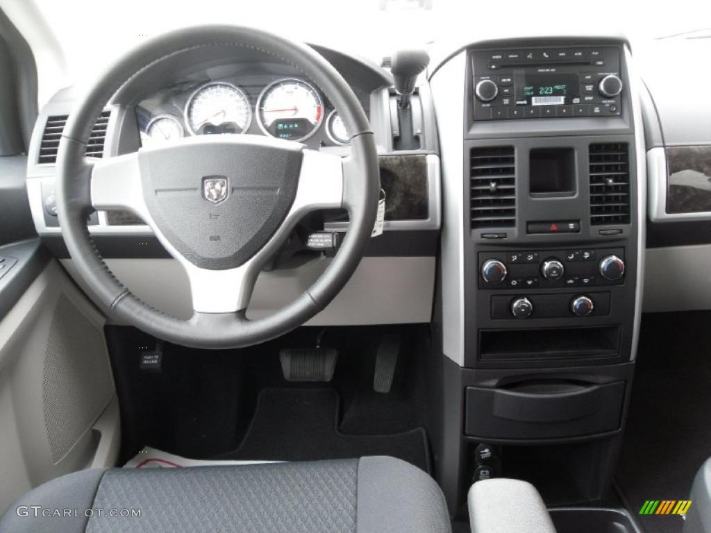 2010 Grand Caravan SXT - Deep Water Blue Pearl Coat / Medium Slate Gray/Light Shale photo #14