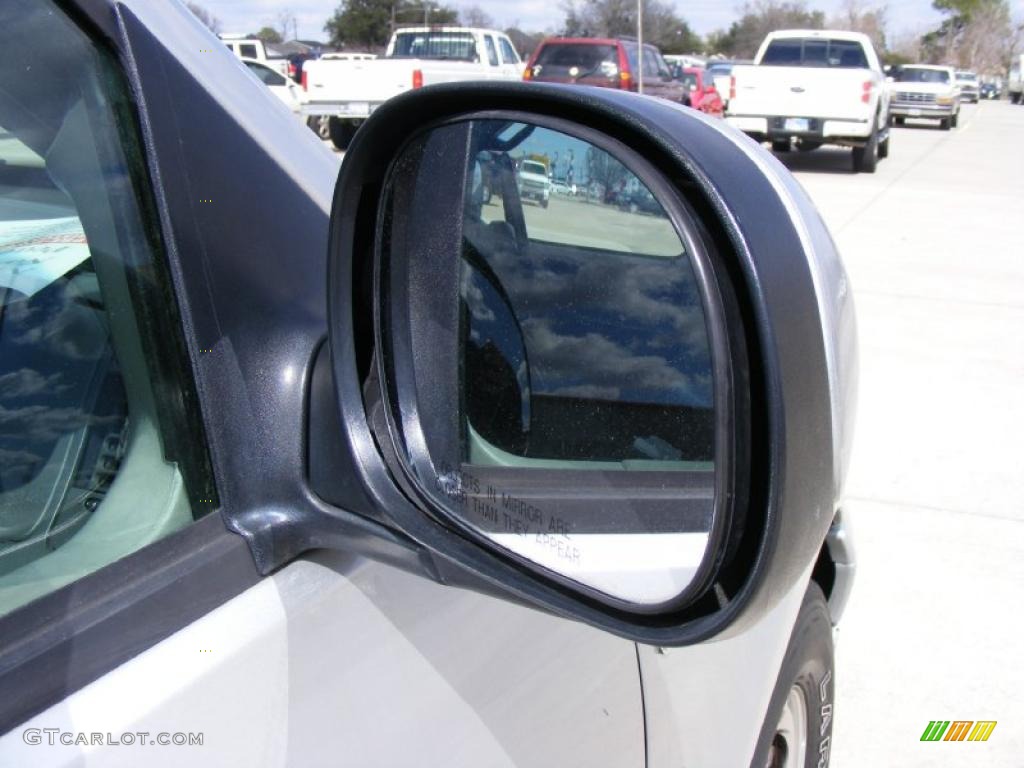 2002 F150 XL Regular Cab - Silver Metallic / Medium Graphite photo #19