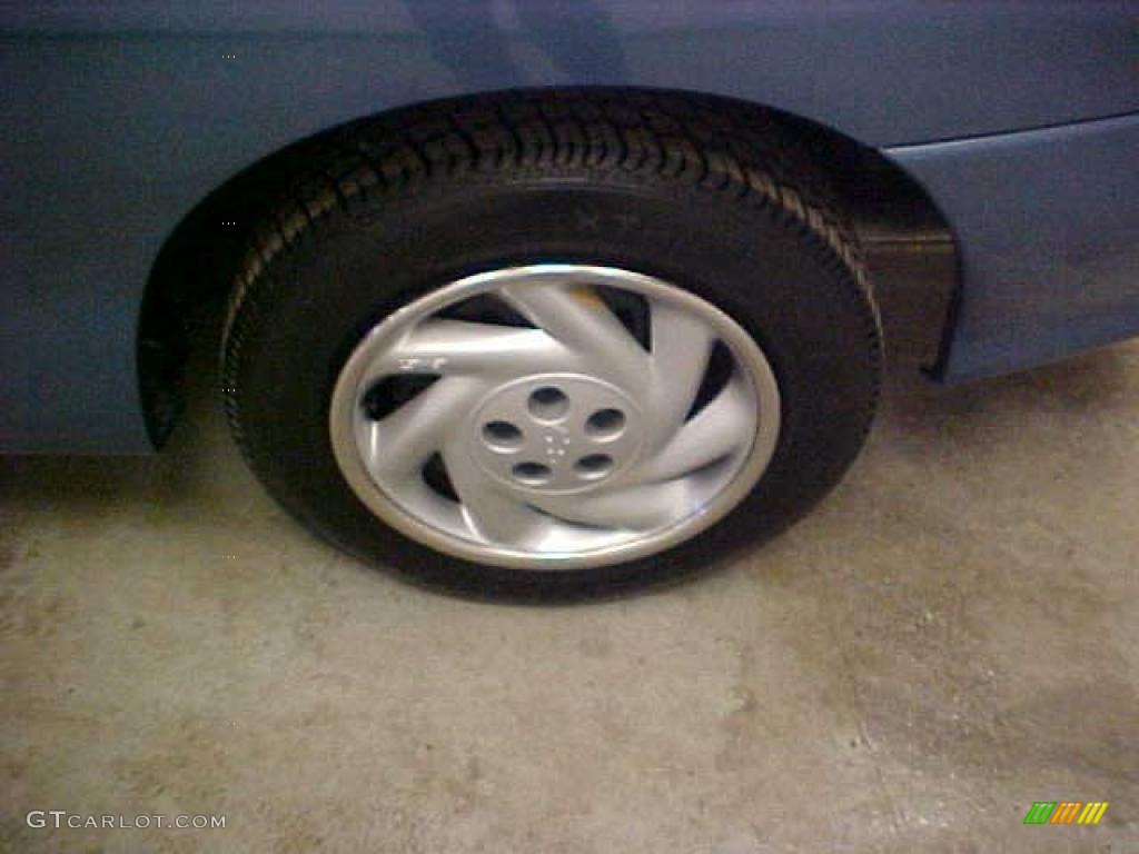 1997 Cavalier Coupe - Medium Opal Blue Metallic / Light Gray photo #14