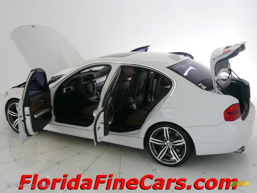 2006 3 Series 330i Sedan - Alpine White / Natural Brown photo #8