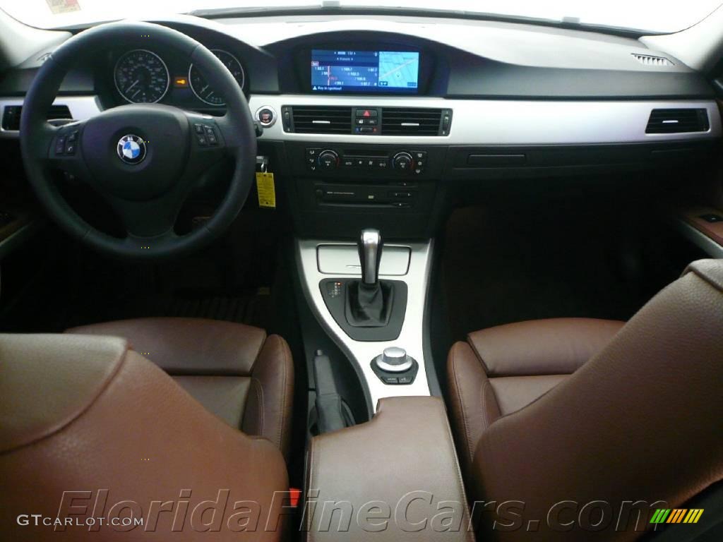 2006 3 Series 330i Sedan - Alpine White / Natural Brown photo #16