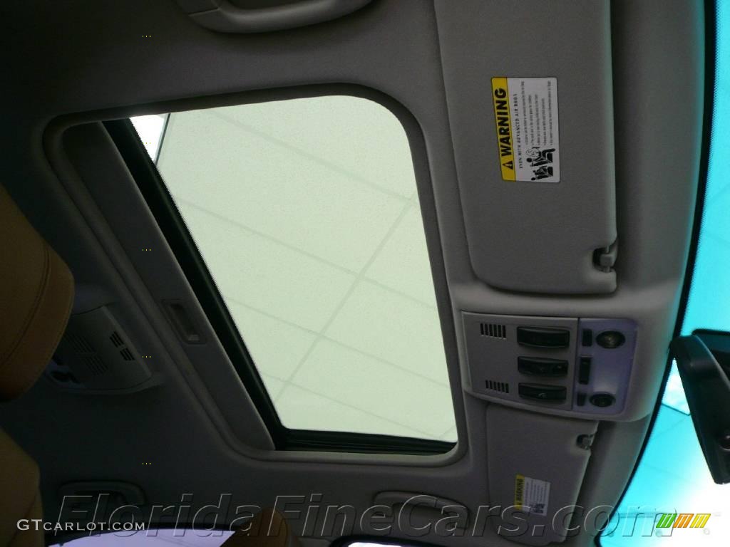2006 3 Series 330i Sedan - Alpine White / Natural Brown photo #20