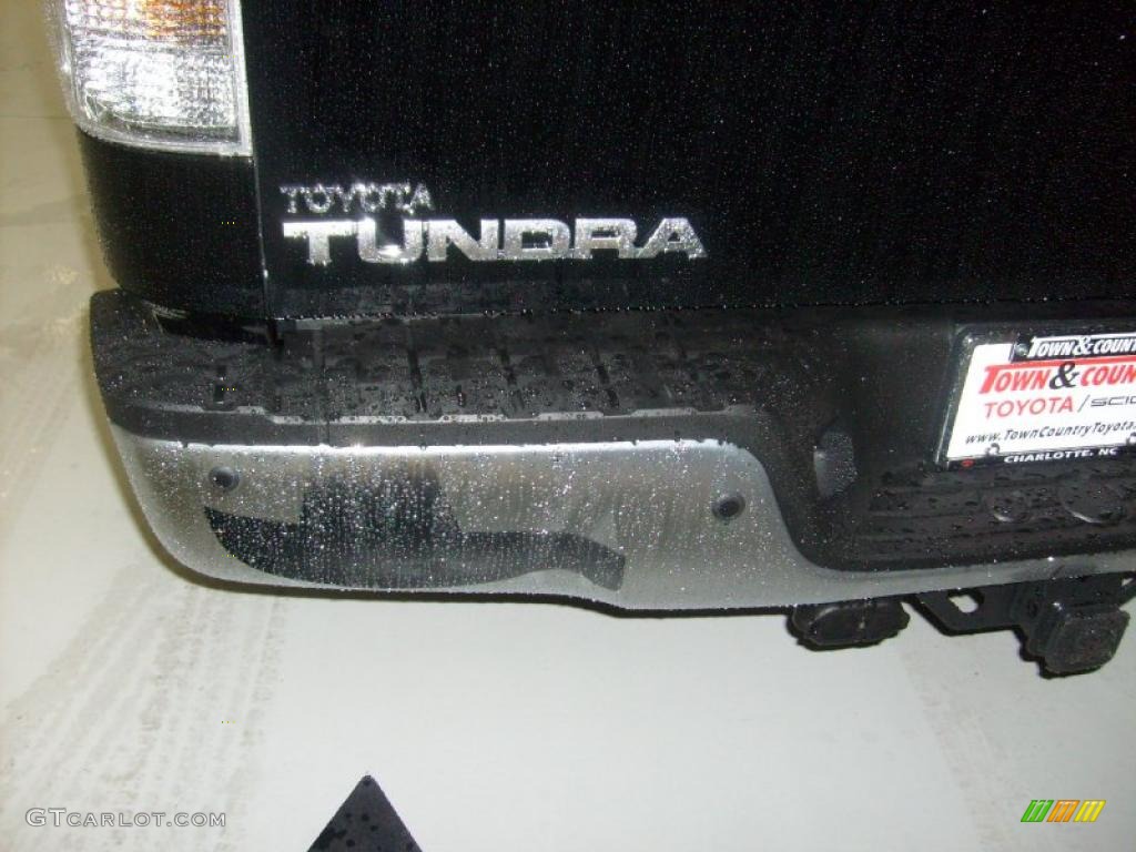 2010 Tundra Platinum CrewMax 4x4 - Black / Black photo #28