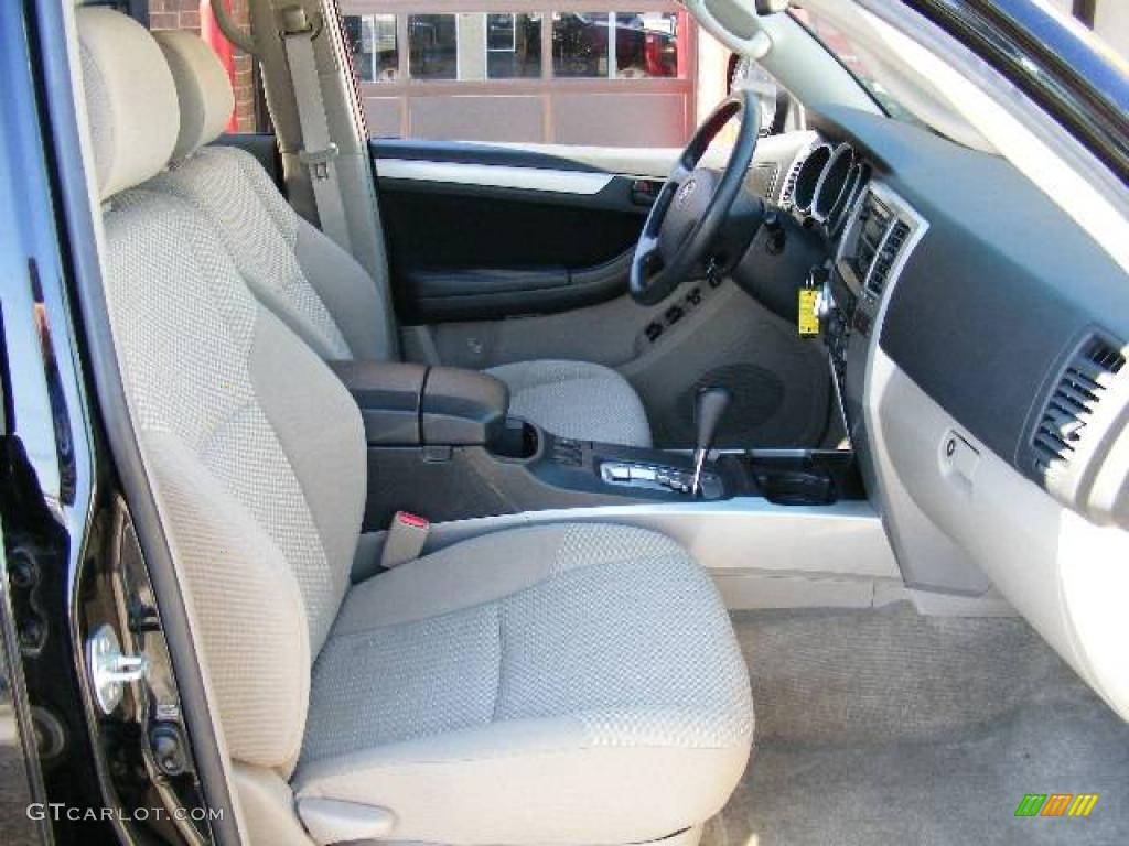 2006 4Runner SR5 4x4 - Black / Taupe photo #13