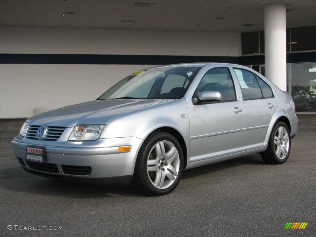 Reflex Silver Metallic Volkswagen Jetta