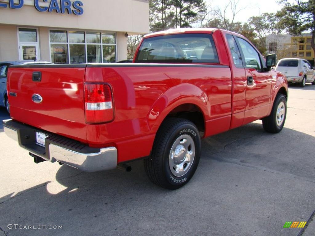 2006 F150 XL Regular Cab - Bright Red / Tan photo #8