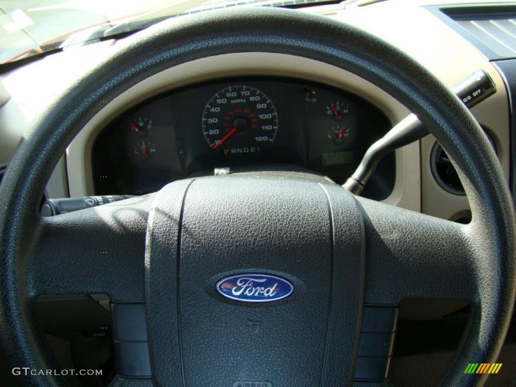 2006 F150 XL Regular Cab - Bright Red / Tan photo #21