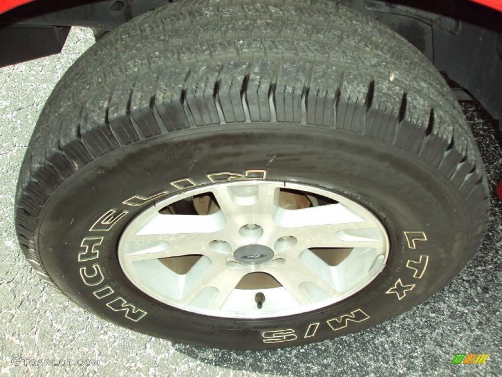 2005 Explorer Sport Trac XLT - Bright Red / Medium Dark Flint photo #14