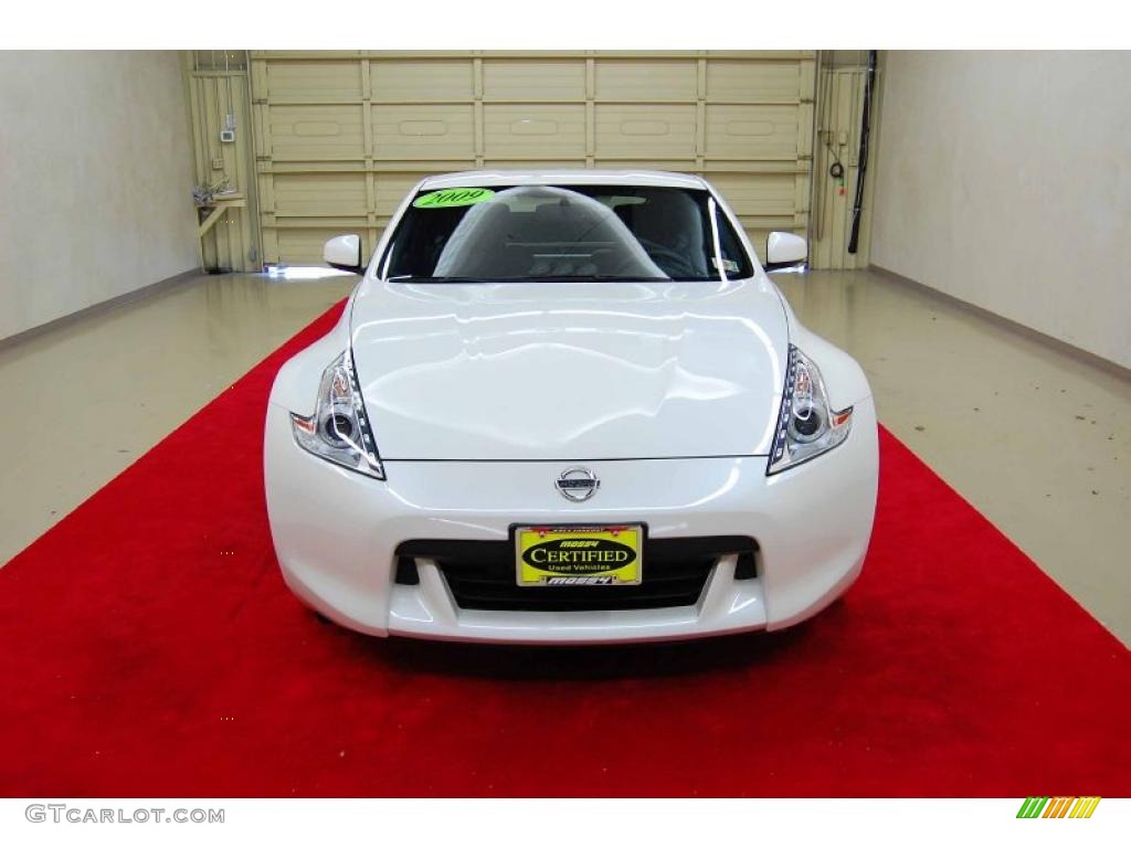 2009 370Z Touring Coupe - Pearl White / Black Leather photo #2