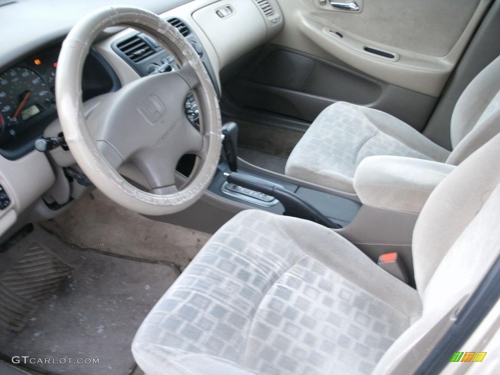2001 Accord EX Sedan - Naples Gold Metallic / Ivory photo #9