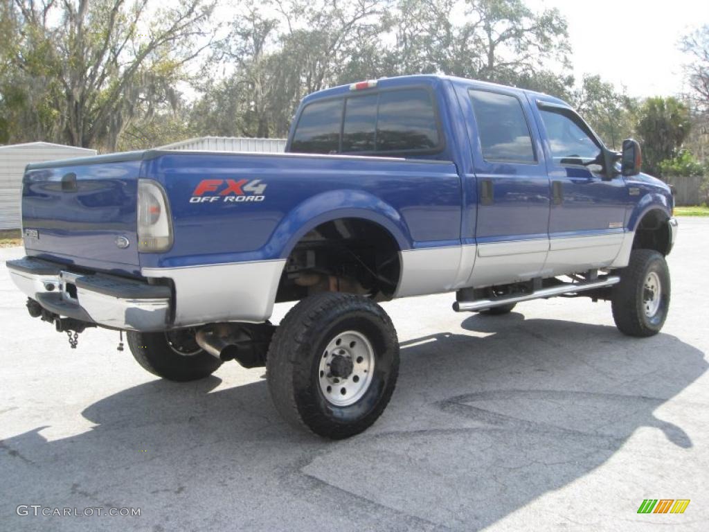 2003 F350 Super Duty Lariat Crew Cab 4x4 - Sonic Blue Metallic / Medium Flint photo #12