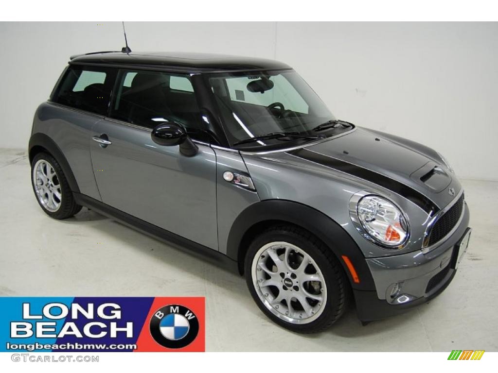 Pure Silver Metallic Mini Cooper