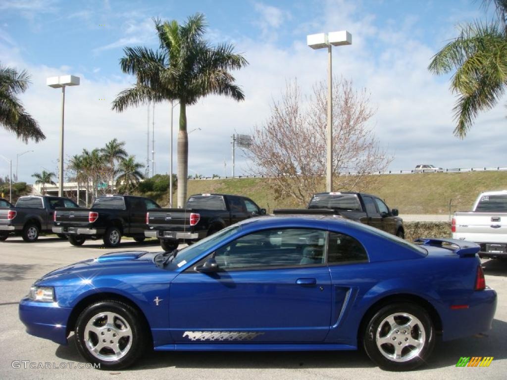 2003 Mustang V6 Coupe - Sonic Blue Metallic / Dark Charcoal photo #6