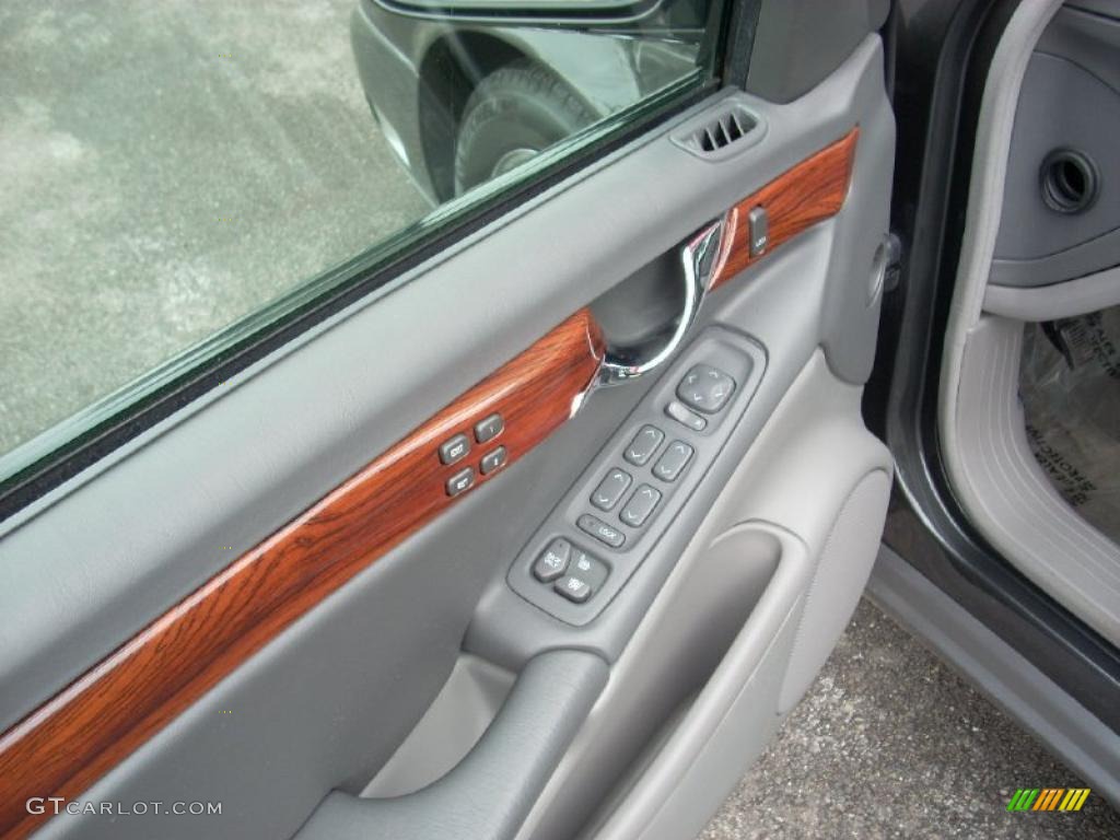 2001 DeVille Sedan - Graphite / Dark Gray photo #7