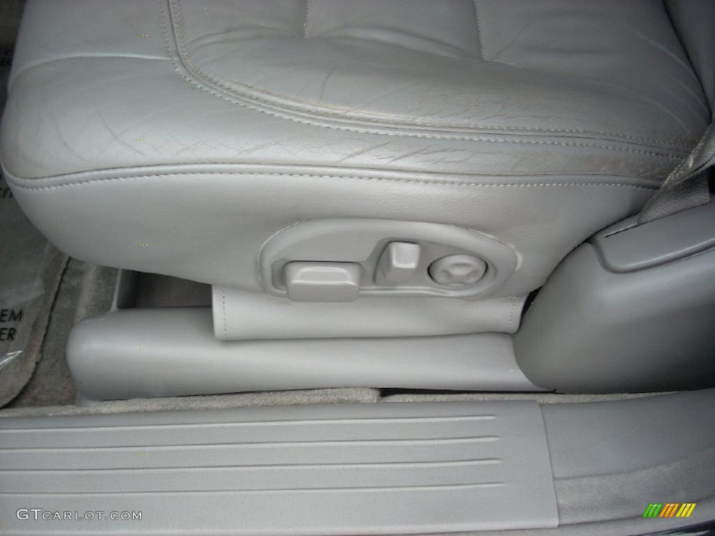 2001 DeVille Sedan - Graphite / Dark Gray photo #8