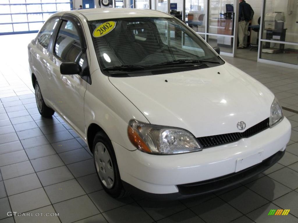 2002 ECHO Sedan - Polar White / Shadow Gray photo #1