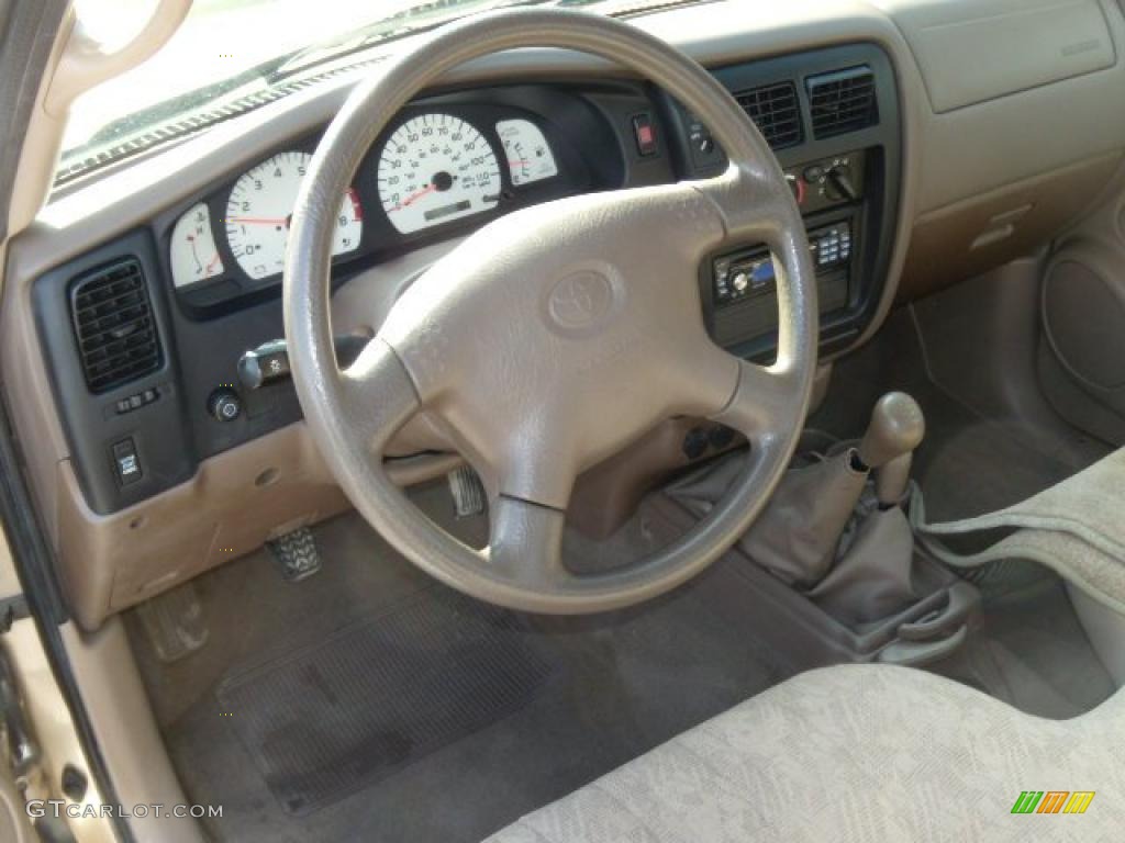 2004 Tacoma Regular Cab 4x4 - Mystic Gold Metallic / Oak photo #13