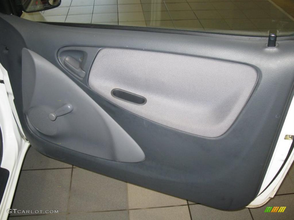 2002 ECHO Sedan - Polar White / Shadow Gray photo #21