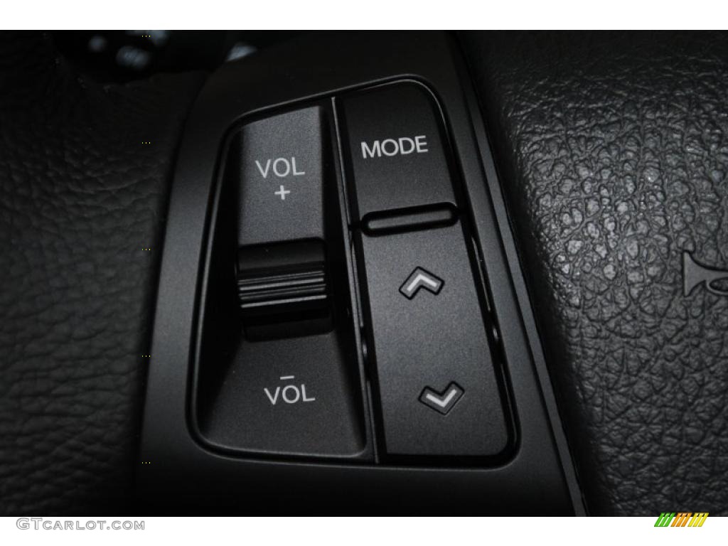 2011 Sorento EX - Spicy Red / Beige photo #33