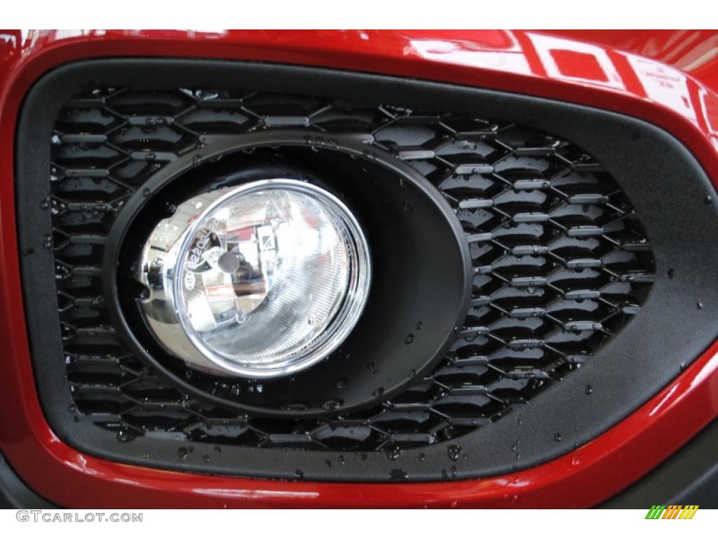 2011 Sorento EX V6 - Spicy Red / Beige photo #55